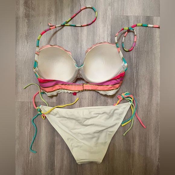 Victoria’s Secret rainbow stripped getaway side tie bikini 34C/Small - Picture 3 of 3